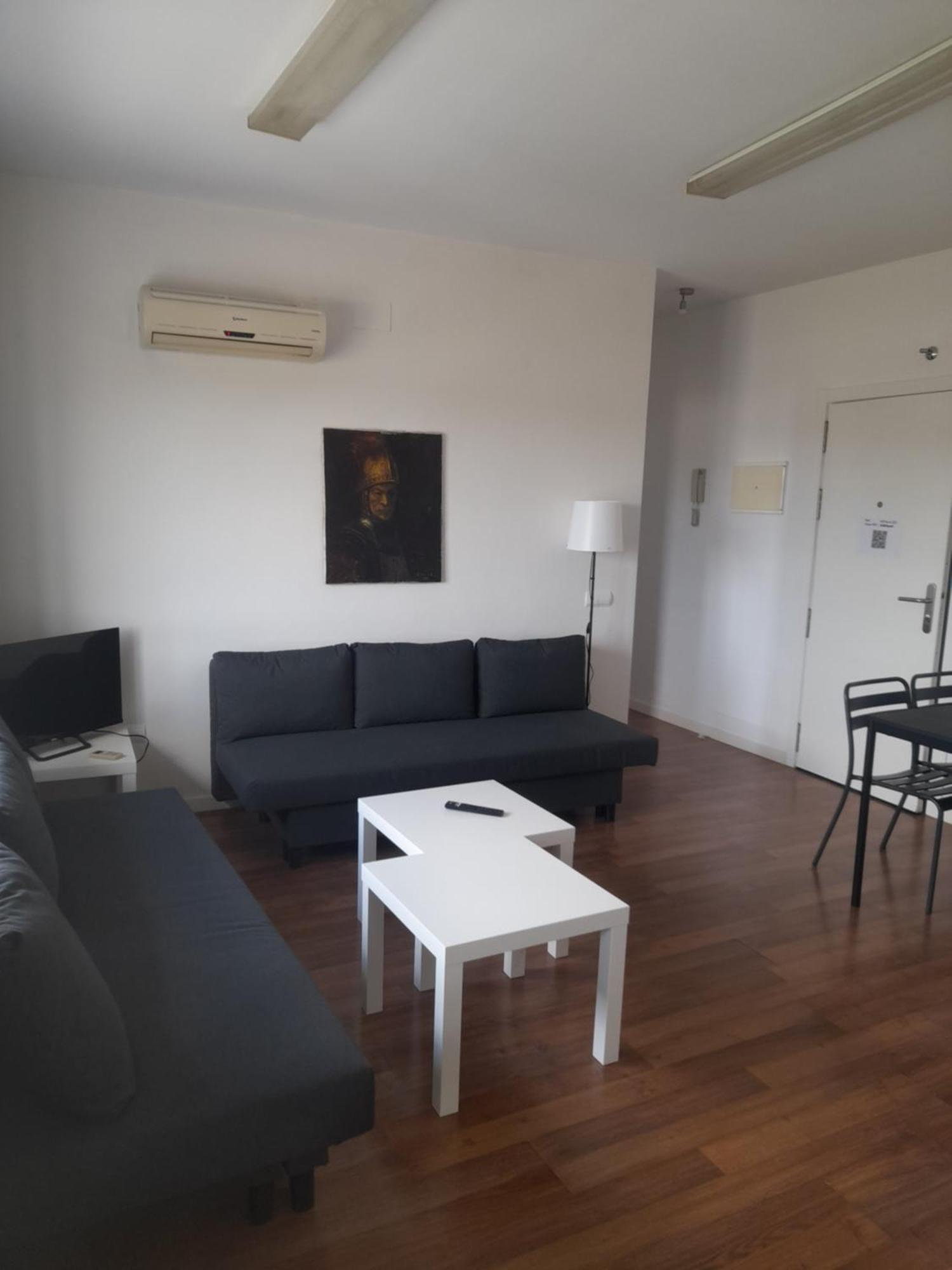 TOLETUM low cost LOFTS diáfanos o 2dormitorios PARKING Municipal Gratis al aire libre a 100m Toledo Esterno foto